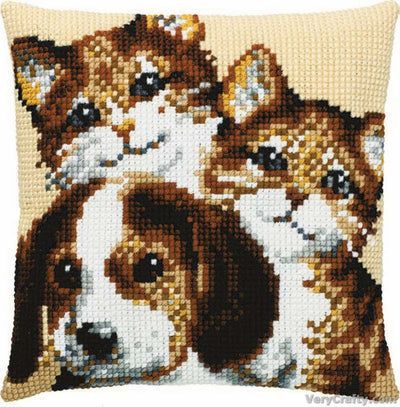 Pako Puppy/kittens Cross Stitch Cushion Kit