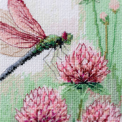 Sweet Clover Cross Stitch Kit ~ Abris Art