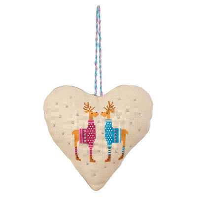 Christmas Heart Door Hanger - Anchor Cross Stitch Kit