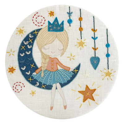 Moon Beginner Embroidery Kit ~ Un Chat Dans L'Aiguille
