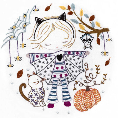 Salome Bat Halloween Embroidery Kit ~ Un Chat Dans L'Aiguille