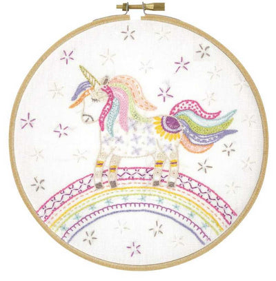 Simone the Unicorn Embroidery Kit ~ Un Chat Dans L'Aiguille