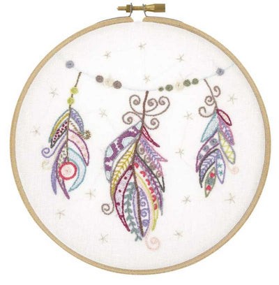 Magical Feathers Embroidery Kit ~ Un Chat Dans L'Aiguille