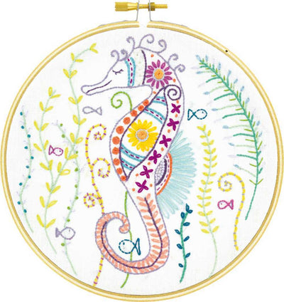 Seahorse Embroidery Kit ~ Un Chat Dans L'Aiguille