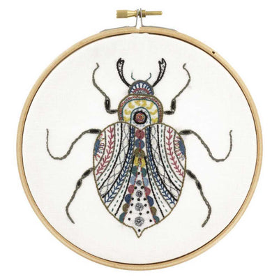 Barnaby the Beetle Embroidery Kit ~ Un Chat Dans L'Aiguille