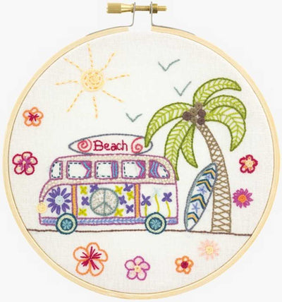 Camper Van Embroidery Kit ~ Un Chat Dans L'Aiguille