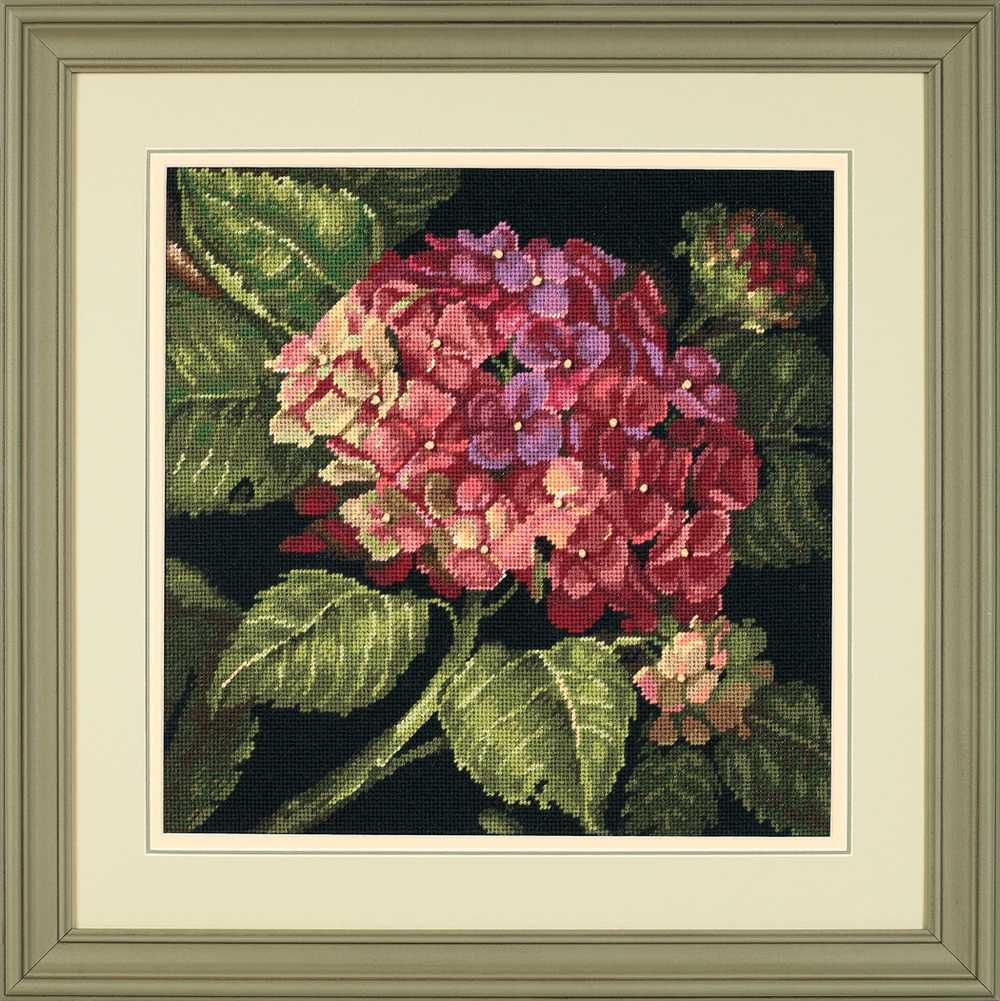 Hydrangea Bloom Tapestry Kit - Dimensions