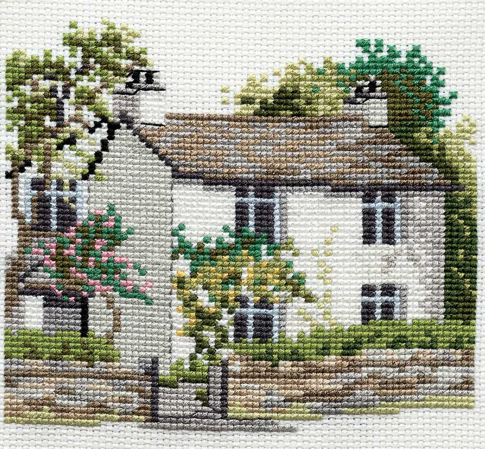 Dale Designs - Dove Cottage Cross Stitch Kit by Derwentwater Designs