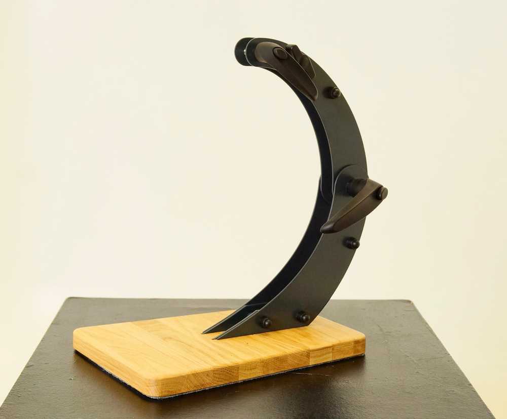 Omanik Walley Table Top Stand & Magnifier Package FLASH