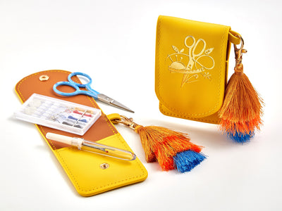 Sew Chic Sewing Purse Kit - Pink or Yellow Options
