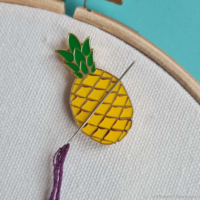 Pineapple NEEDLE MINDER ~ Paraffle Embroidery