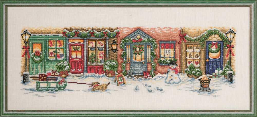 Christmas Street - Linen Cross Stitch Kit ~ Permin
