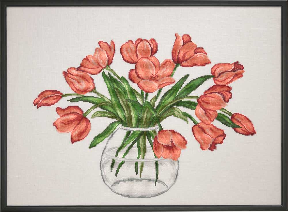 Tulips - Aida Cross Stitch Kit ~ Permin