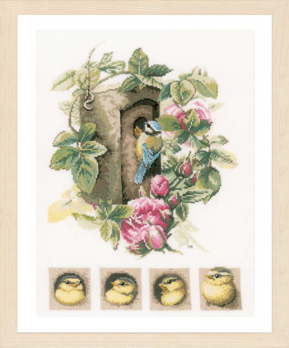 Lanarte Cross Stitch Kit - Birdhouse with Roses (Linen)