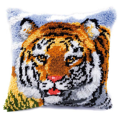 Vervaco Latch Hook Kit: Cushion: Tiger