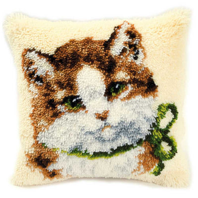 Vervaco Latch Hook Kit: Cushion: Kitten