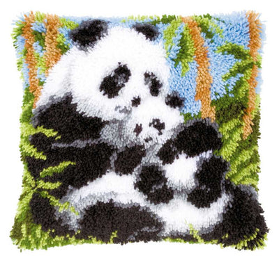 Cushion: Panda Latch Hook Kit Vervaco