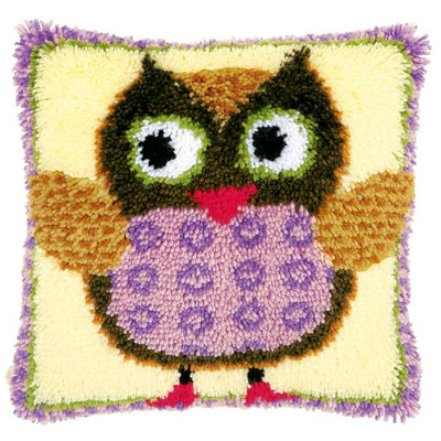 Cushion: Miss Owl Latch Hook Kit Vervaco