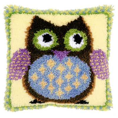 Cushion: Mr Owl Latch Hook Kit Vervaco