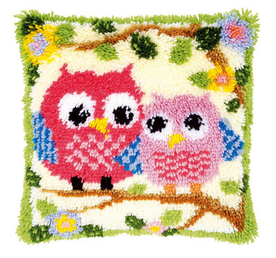 Cushion: Owls on a Branch Latch Hook Kit Vervaco