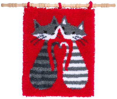 Vervaco Latch Hook Kit - Striped Cats