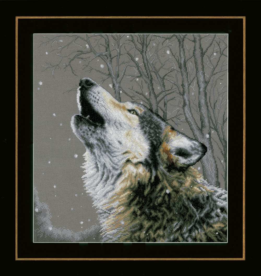 Lanarte Cross Stitch Kit - Howling at the Stars (Evenweave)
