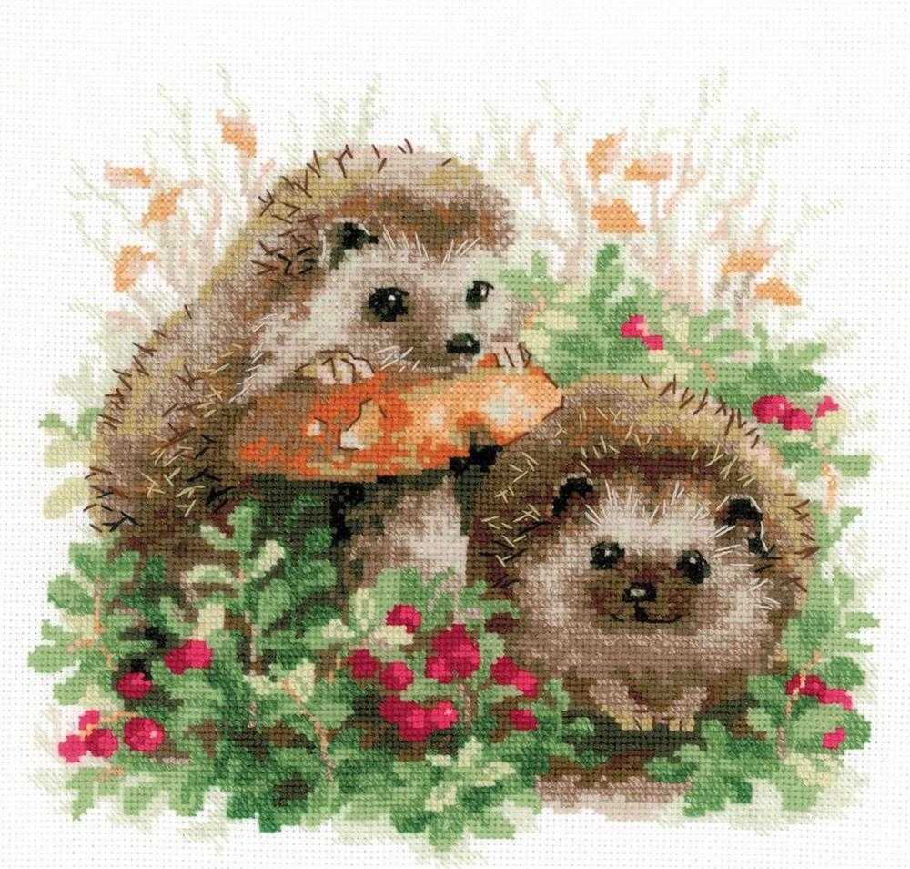 Riolis Cross Stitch Kit - Hedgehogs in Lingonberries