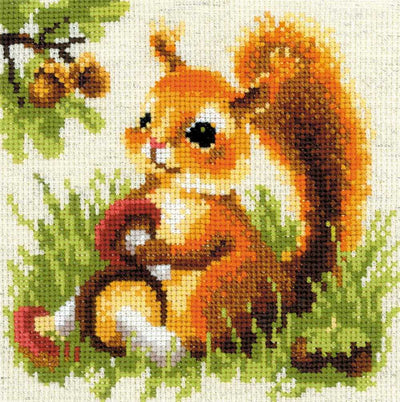 Riolis Cross Stitch Kit - Squirrel
