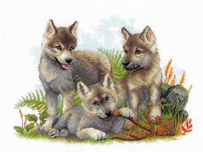 Riolis Cross Stitch Kit - Sons of the Forest Wolves
