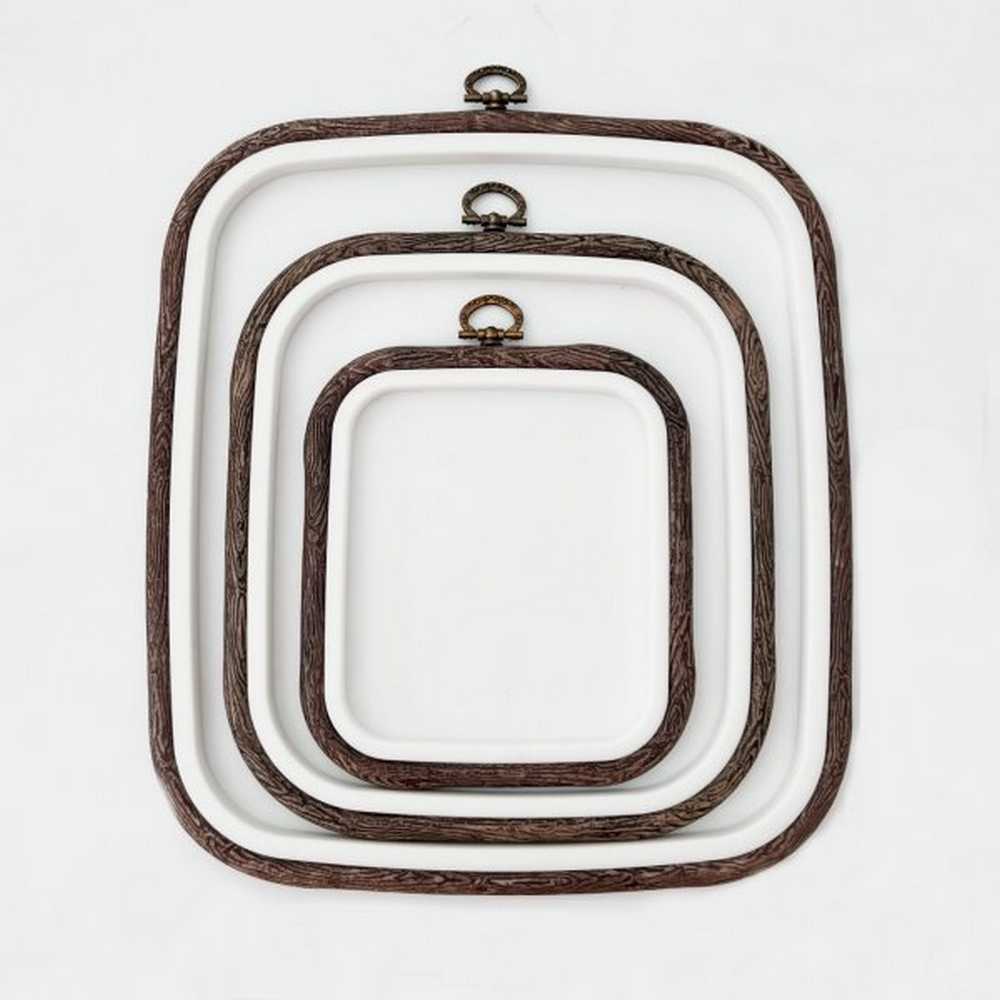 Nurge Flexi Hoop SQUARE  12.5cm (5") x 14.5cm (5 3/4") Woodgrain