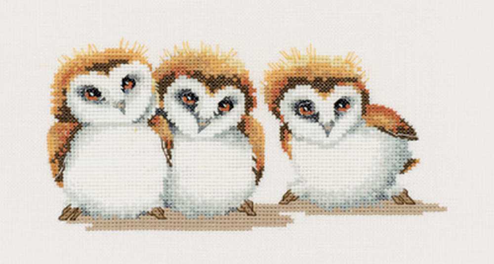Three Little Maids Cross Stitch Kit Heritage Crafts SALE