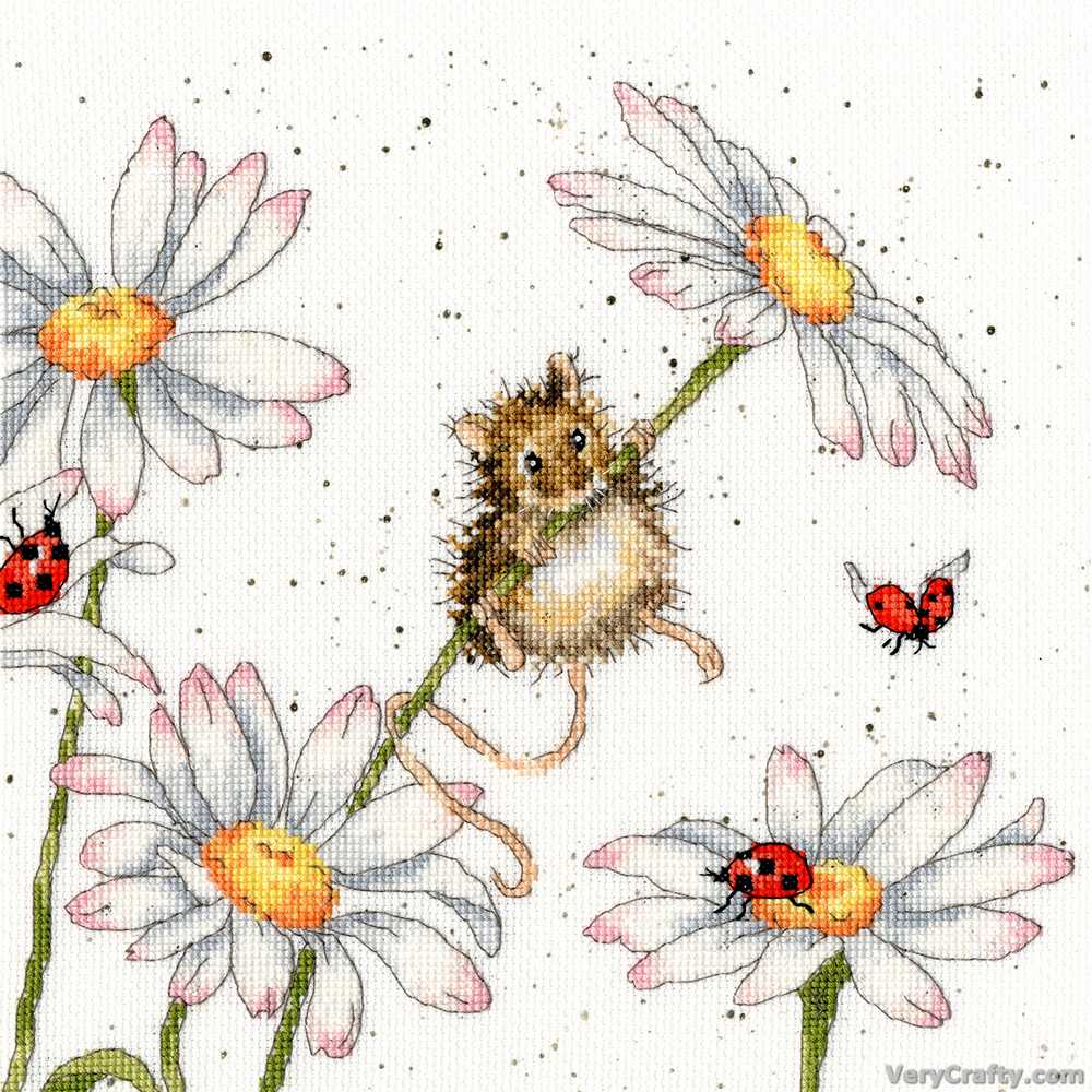 Daisy Mouse Wrendale Cross Stitch Kit - Bothy Threads