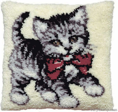 Pako Kit Cat Latch Hook Cushion Kit