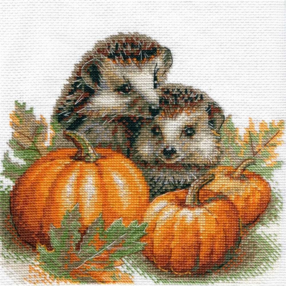 Hedgehogs in the Harvest Cross Stitch Kit - Aine
