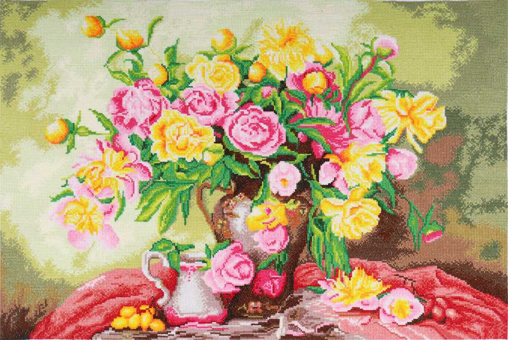 Roses Cross Stitch Kit ~ Trimits