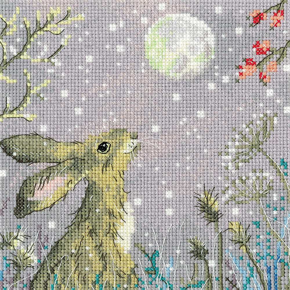 Berries & Snowflakes Cross Stitch Kit Heritage Crafts