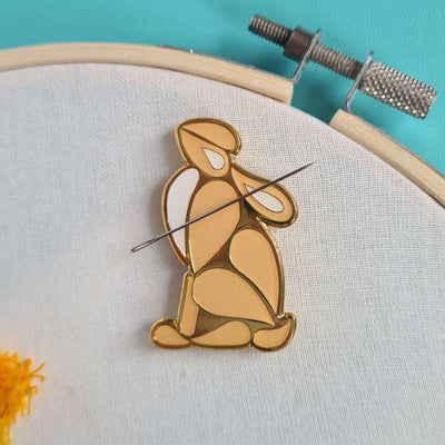 Hare NEEDLE MINDER ~ Paraffle Embroidery