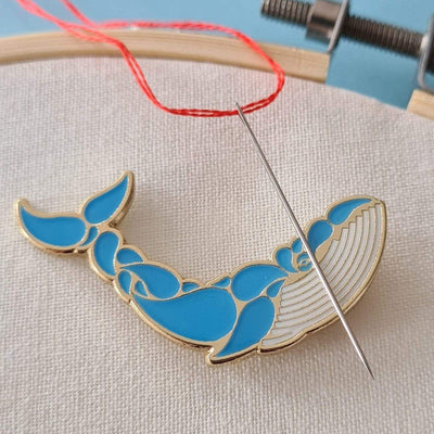 Whale NEEDLE MINDER ~ Paraffle Embroidery