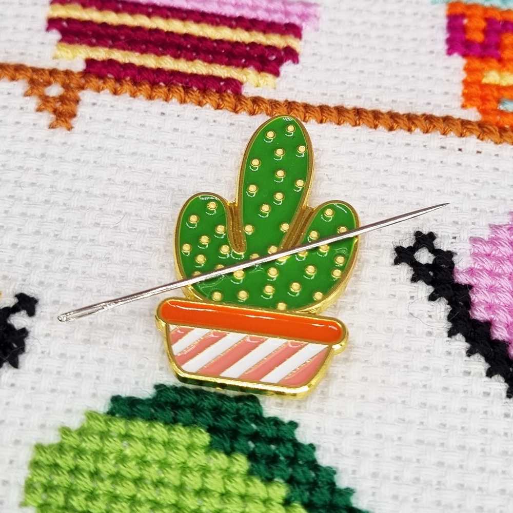 Cactus Needle Minder ~ Meloca Designs