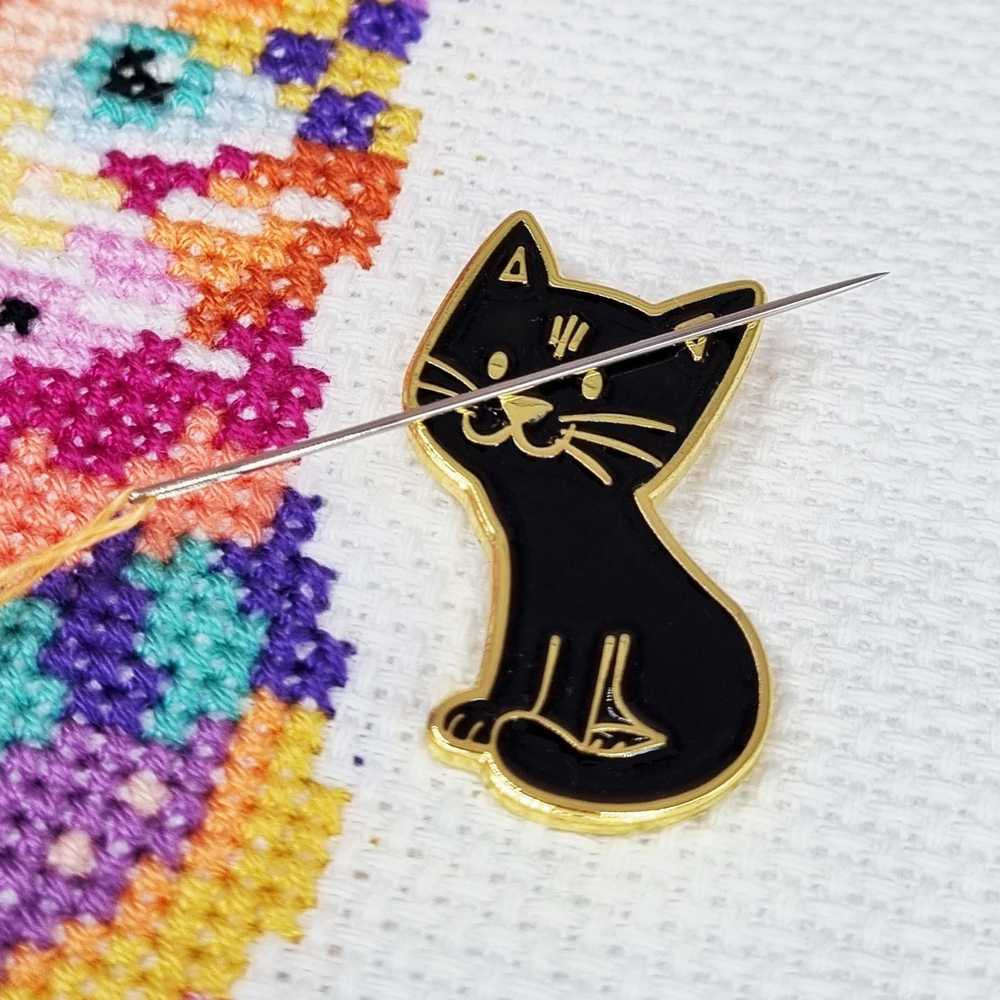 Black Cat Needle Minder ~ Meloca Designs