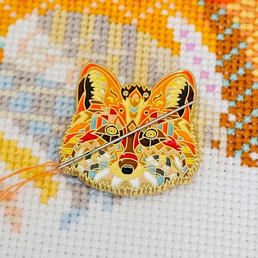 Mandala Fox Needle Minder ~ Meloca Designs