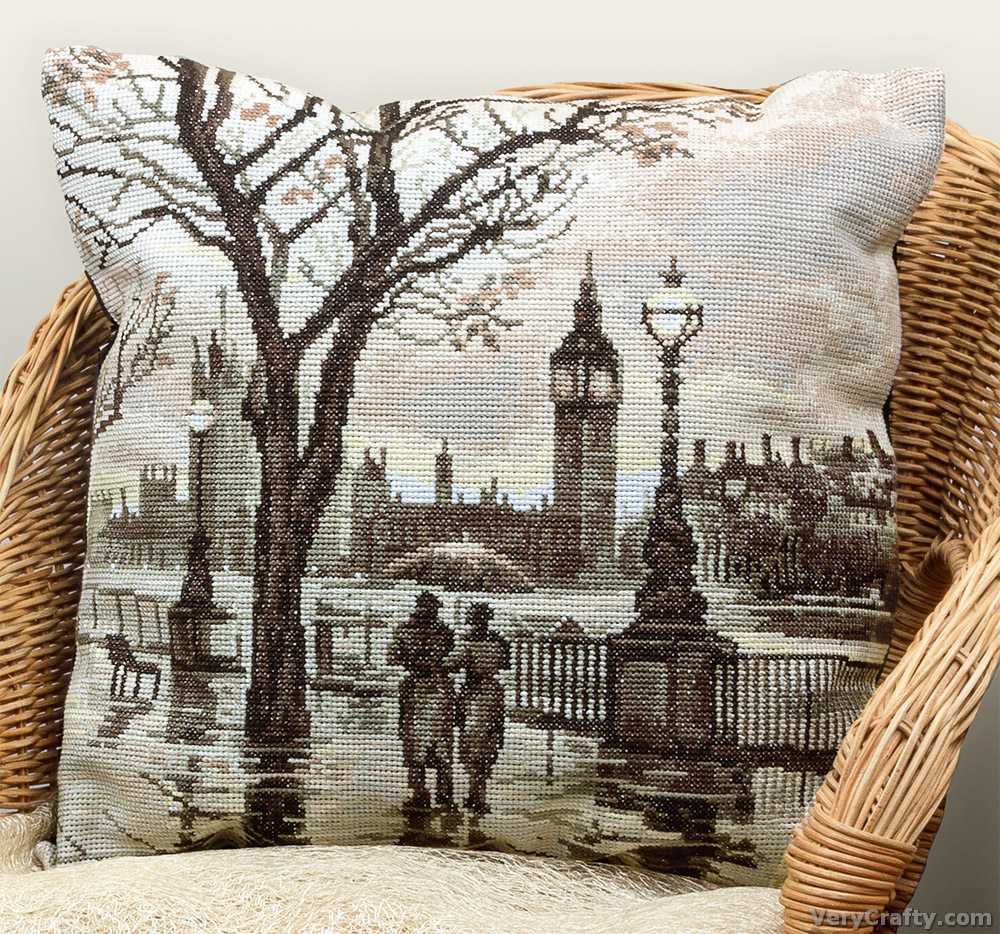Westminster Cushion/Panel Cross Stitch Kit ~ PANNA