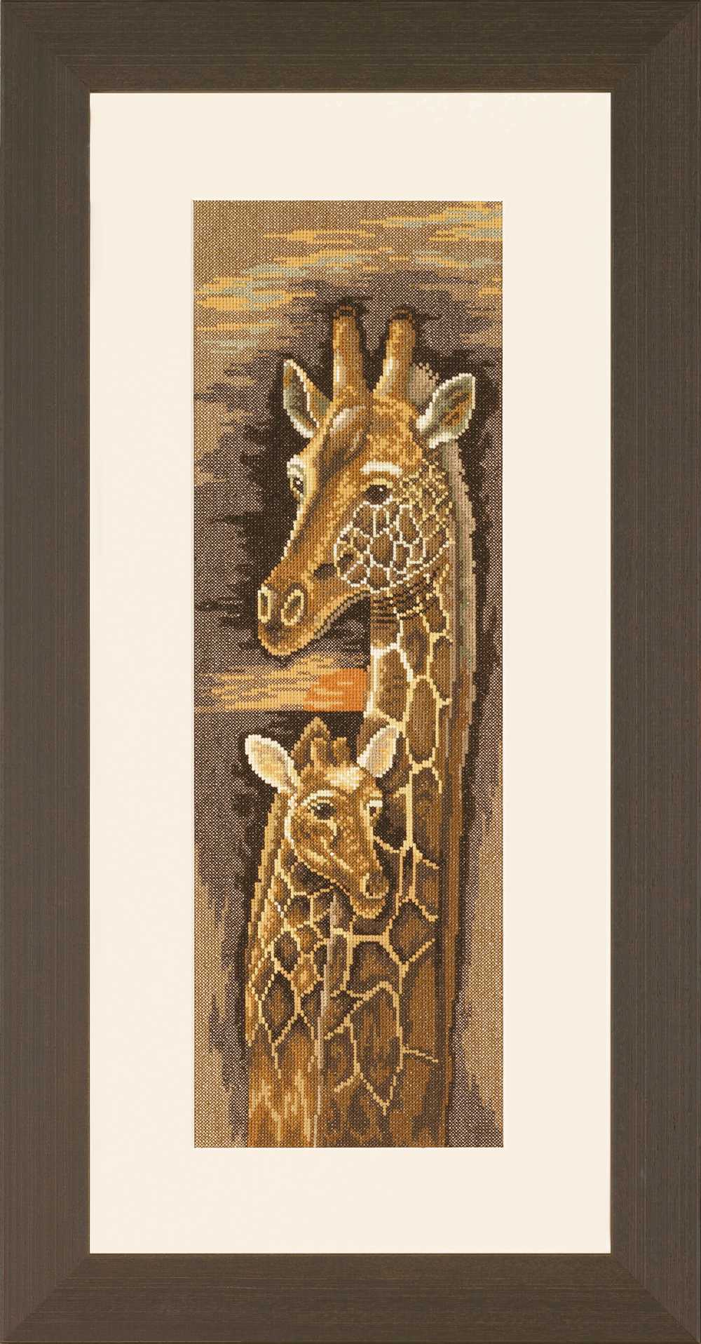 Lanarte Cross Stitch Kit - Mother and Baby Giraffe