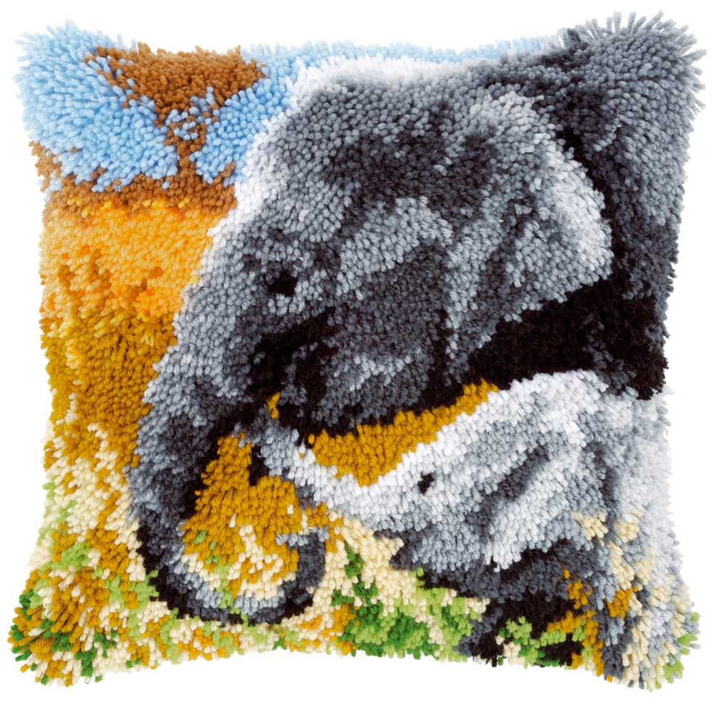 Cushion: Elephant Baby & His Mother Latch Hook Kit Vervaco