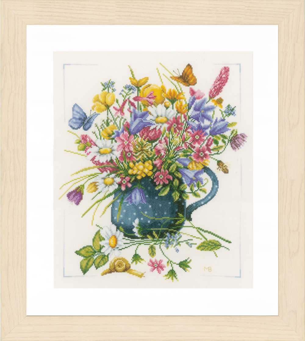 Lanarte Cross Stitch Kit - Flowers in Vase (Linen)