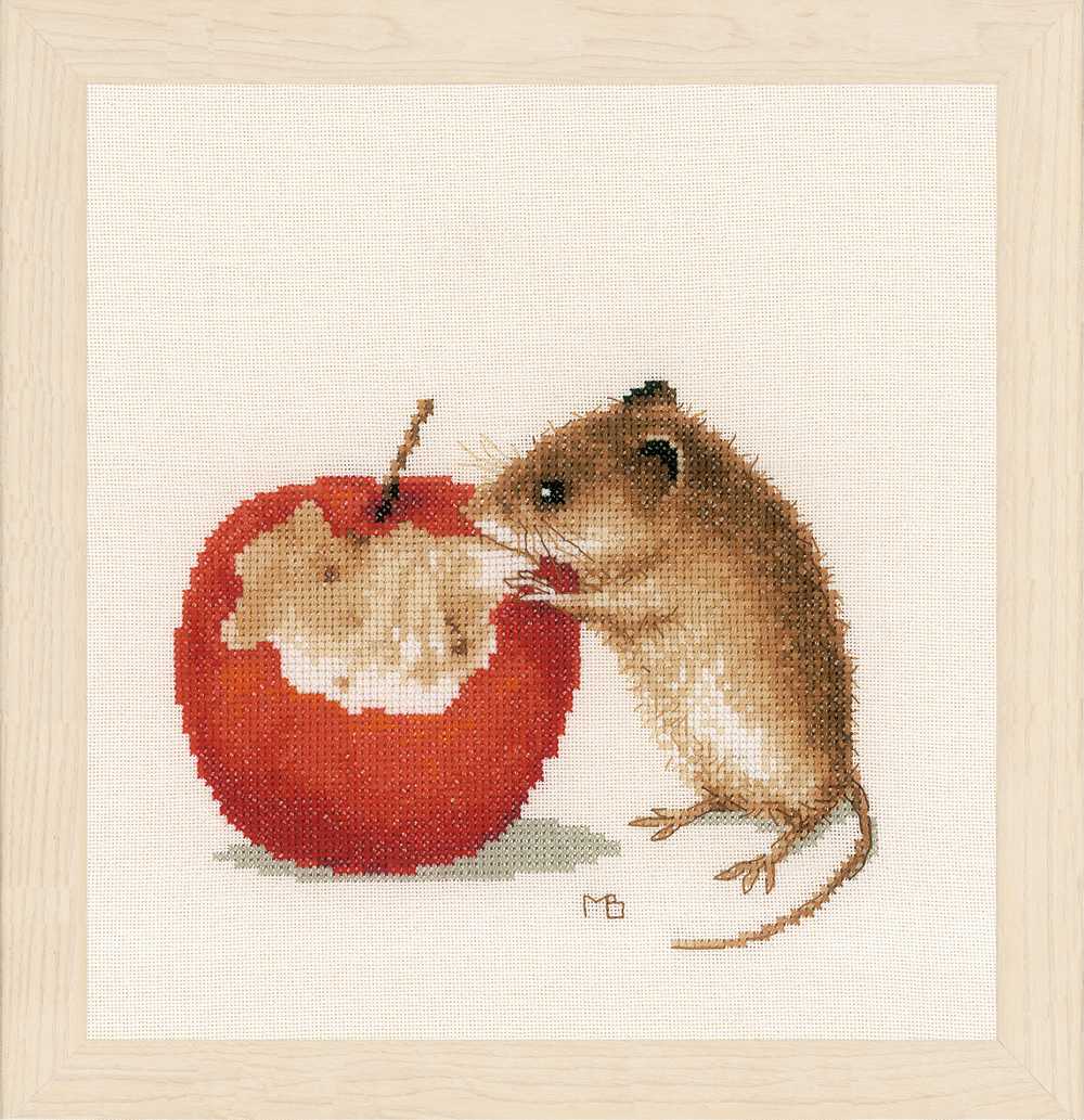 Lanarte Cross Stitch Kit: Little Mouse (Evenweave)