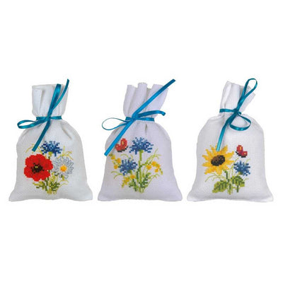 Vervaco Cross Stitch Kit - Field Flowers Gift Bags Set of 3