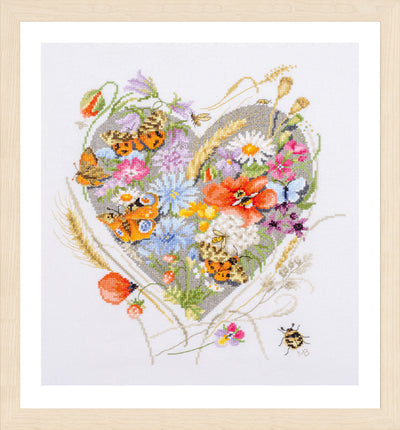 A Heart of Flowers Cross Stitch Kit ~ Lanarte (Evenweave)
