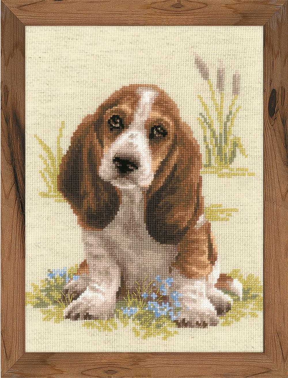 Riolis Cross Stitch Kit - Basset Hound Puppy