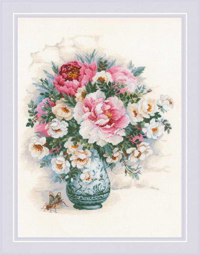 Riolis Cross Stitch Kit - Peonies and Wild Roses